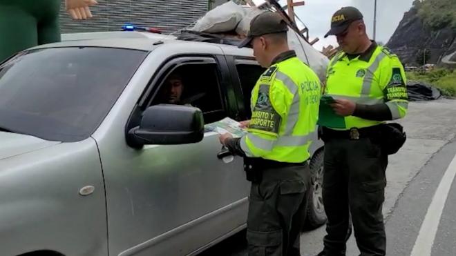 Puestos de control por las vías Nacionales del Departamento de Santander.