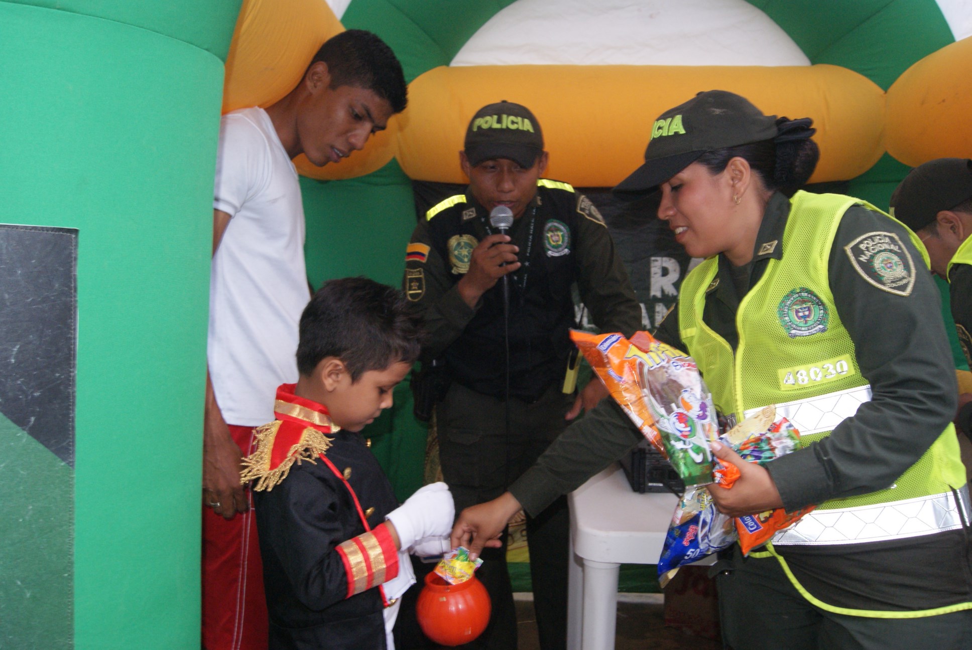 mes dulce de los niños. 