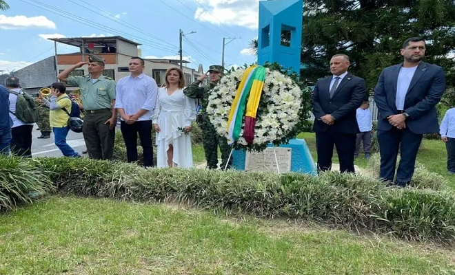 Recordamos a nuestros policías.