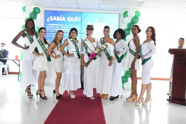 Reina-policía-MECAL