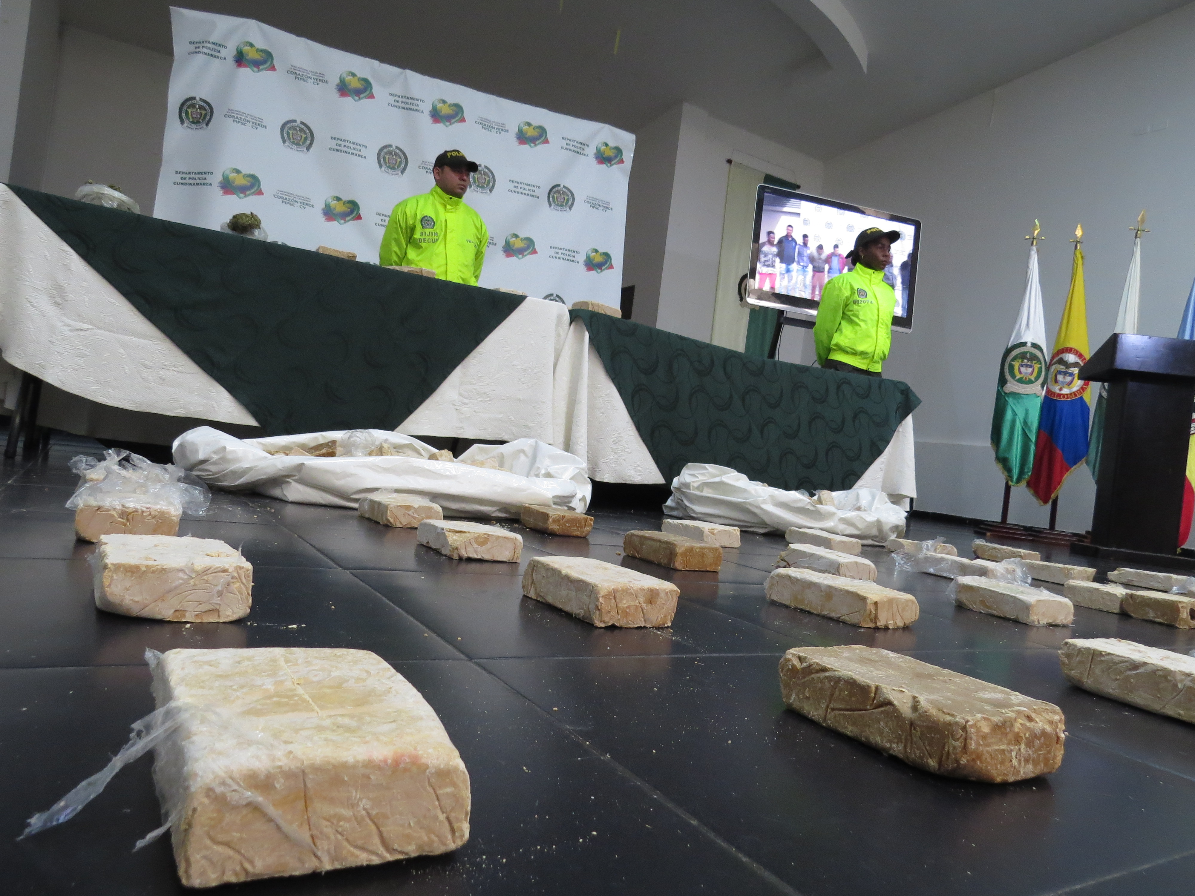 Policía-de-Cundinamarca-desarrolló-maratón-de-seguridad 