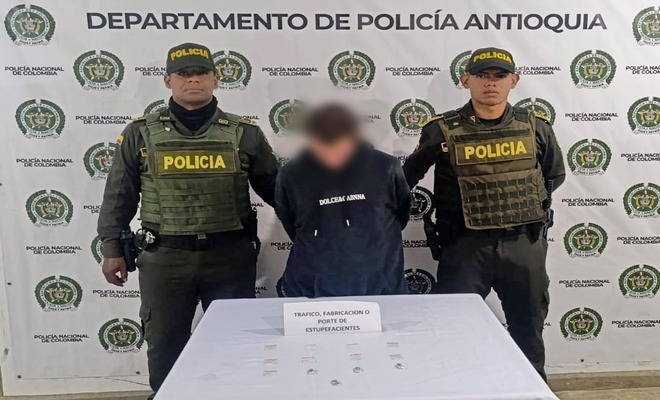 Uno de ellos ha sido detenido 23 veces por porte ilegal de armas.