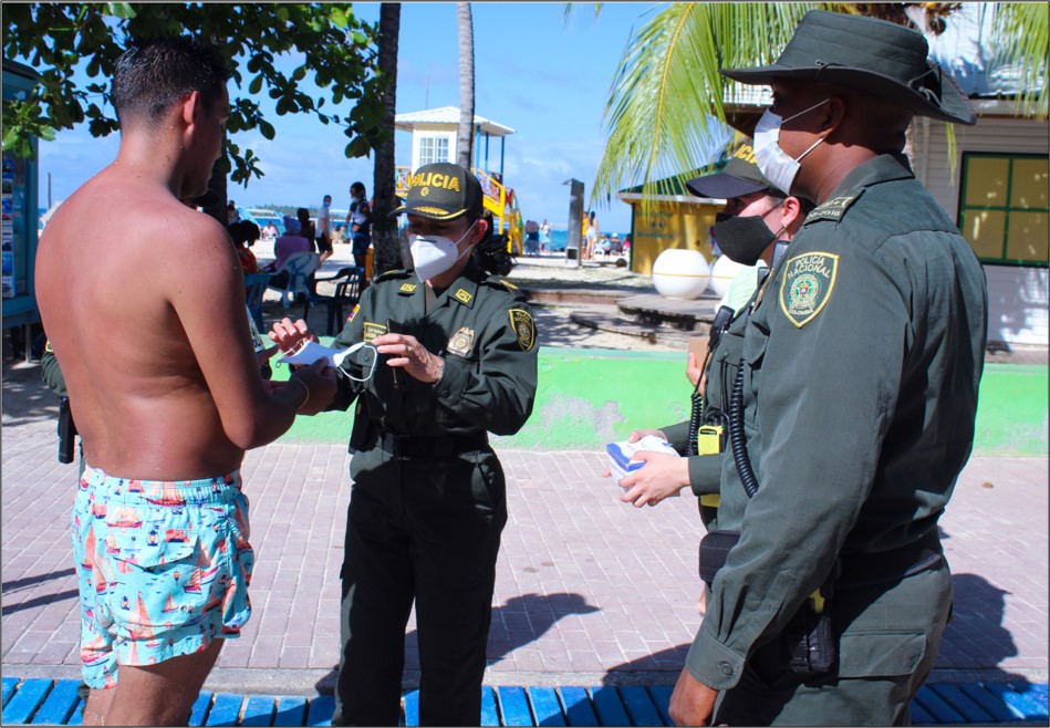 Desplegamos campañas de prevención contra el covid-19 en las playas de Spratt Bight