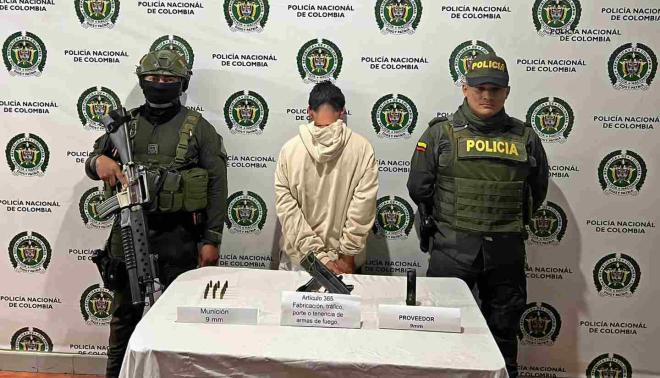 En Urrao, es capturado un hombre de 19 años con arma de fuego 