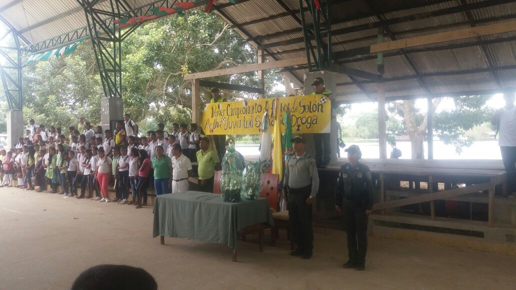 Policía Nacional rechaza las drogas ilícitas a través del deporte. 