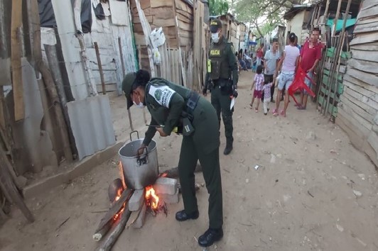 Trabajamos-por-la-integración-entre-la-Policía-Nacional-y-la-comunidad
