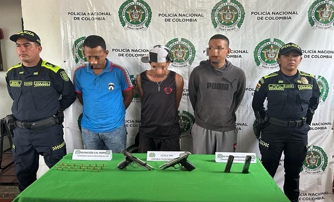 Tres personas capturadas en flagrancia por porte ilegal de armas de fuego