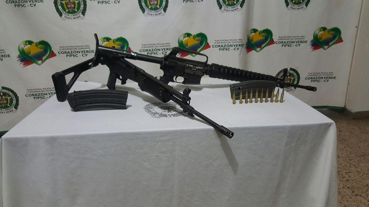 Dos fusiles, proveedores y municiòn pretendían comercializar en Cali