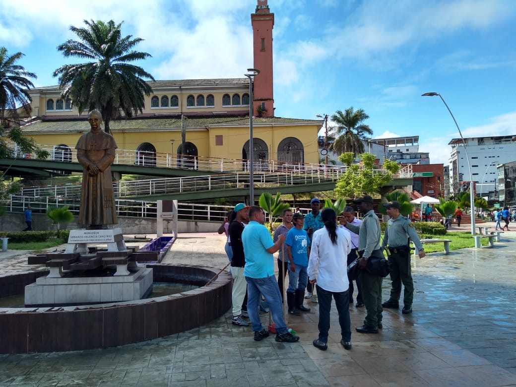 valle-del-cauca-realizamos-ornato-y-embellecimiento-en-buenaventura3