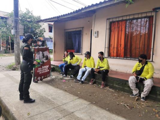 Policía lanza campaña de prevención contra el homicidio y la violencia intrafamiliar 