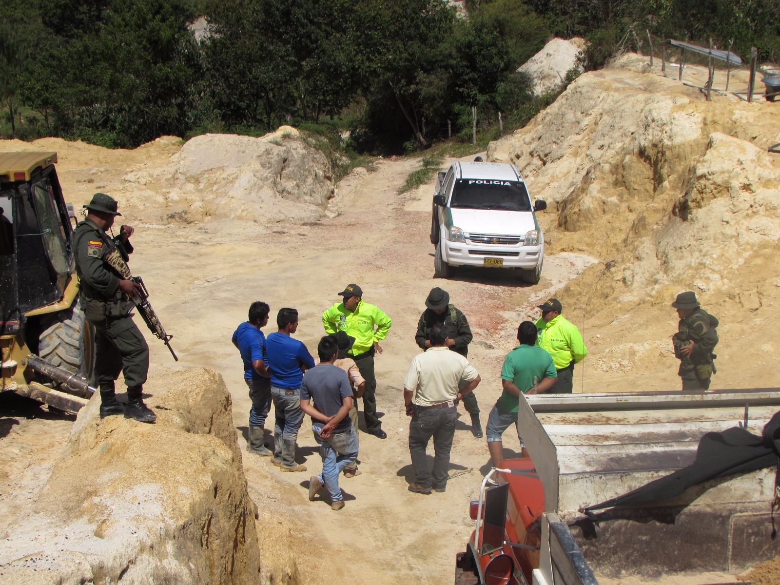 7 Capturados por Minería Ilegal Policía de Santander