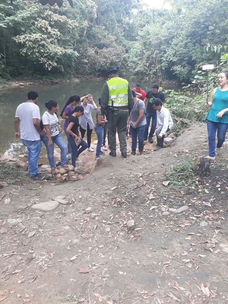 El Grupo de Protección Ambiental lidera campañas con colegios y comunidad en general para la preservación de los escenarios ecológicos. 