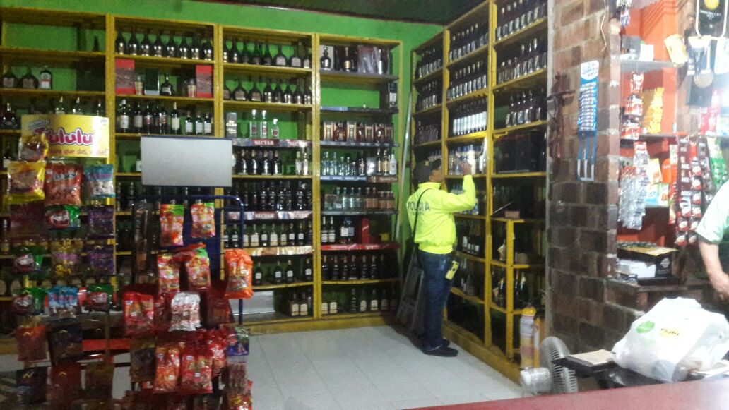Incautadas 253 botellas de licor adulterado y de contrabando avaluadas en 8 millones de pesos