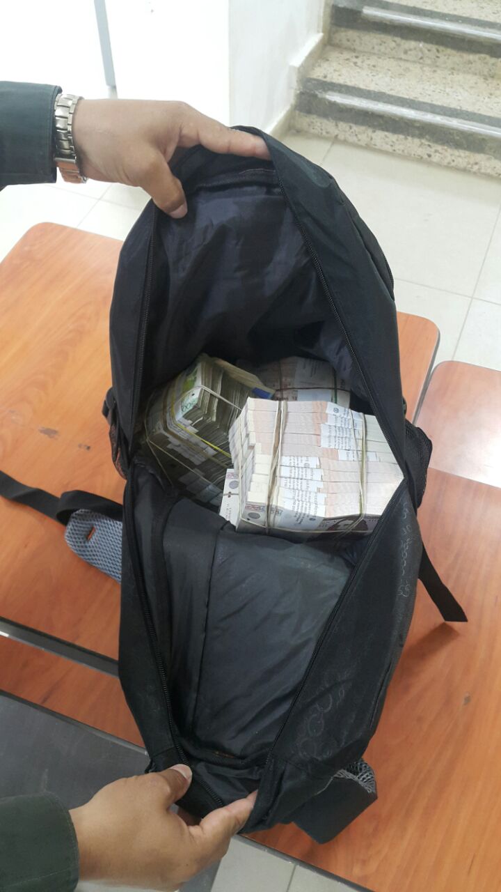 La Policía Nacional garantizando la seguridad en época decembrina.