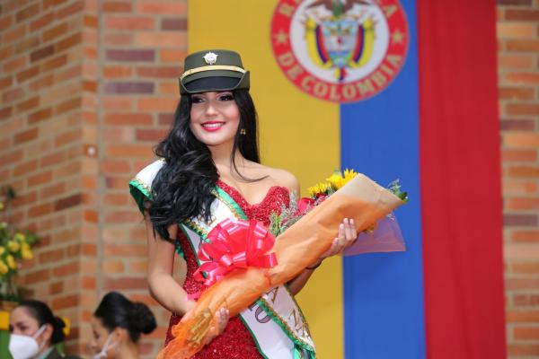 Coronación Reina Policía Nacional, en el marco del festival de la Guabina y el Tiple 