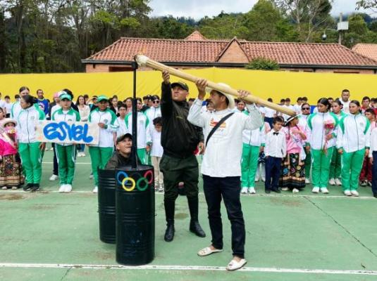En la Escuela de Carabineros Provincia de Vélez se realizó inauguración de los octavos juegos interveredales 2022