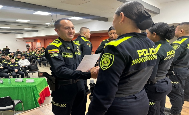 y la vocación de servicio de los hombres y mujeres 