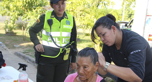 130815-actividad-comunitaria-abuelos-magdalena
