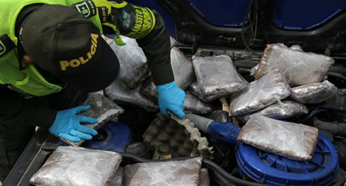 marihuana-manizales-carro-caleta-policia