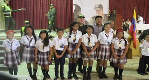 260715-estudiantes-graduados-convivencia-ciudadana-cordoba